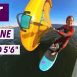 TEST DUOTONE SKYBRID 5’6″ SLS – WINGFOIL LIGHTWIND OU BOARD A TOUT FAIRE ?